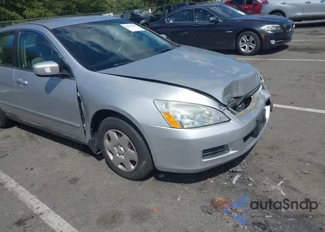 2007 Honda Accord 2.4 Lx from USA, damaged, VIN 1HGCM56457A228218